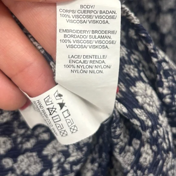 Lucky Brand Embroidered Tunic Top - Picture 9 of 10